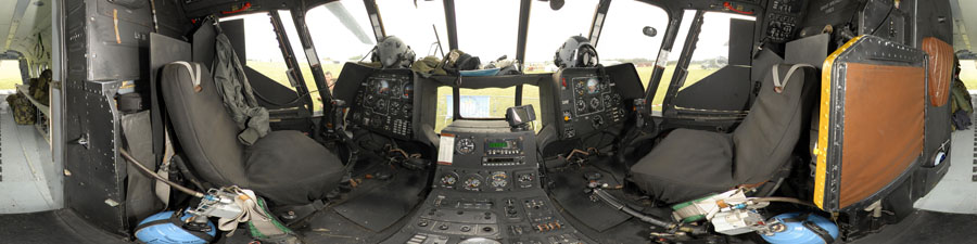 cockpit hélicoptère MIL MI 171 S de l'armée Tchèque