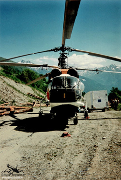 KAMOV  KA32 C Heliglobe finet - RA-31015 - Beaune Vallée de la Maurienne 73 - France