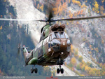 Hlicoptre SA330 Puma en final sur la base de secours de Modane en Savoie - ALAT