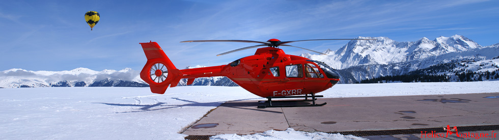 EC 135 T2 F-GXRR -  Courchevel avec une mongolfire