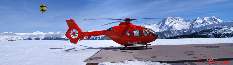 EC 135 T2 F-GXRR -  Courchevel avec une mongolfire