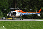 Ecureuil AS350 B3 OE-XHO sur la base de WUCHER Helicopter à Ludesch