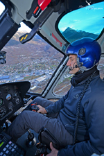 Pilote de l'AS350 B3 HB-ZES Eagle Helicopter Valais