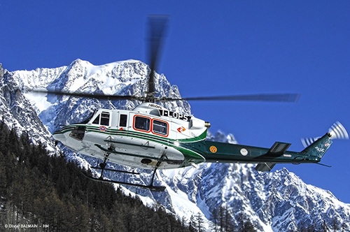 AB412 Hlicoptre de secours vall d'Aosta